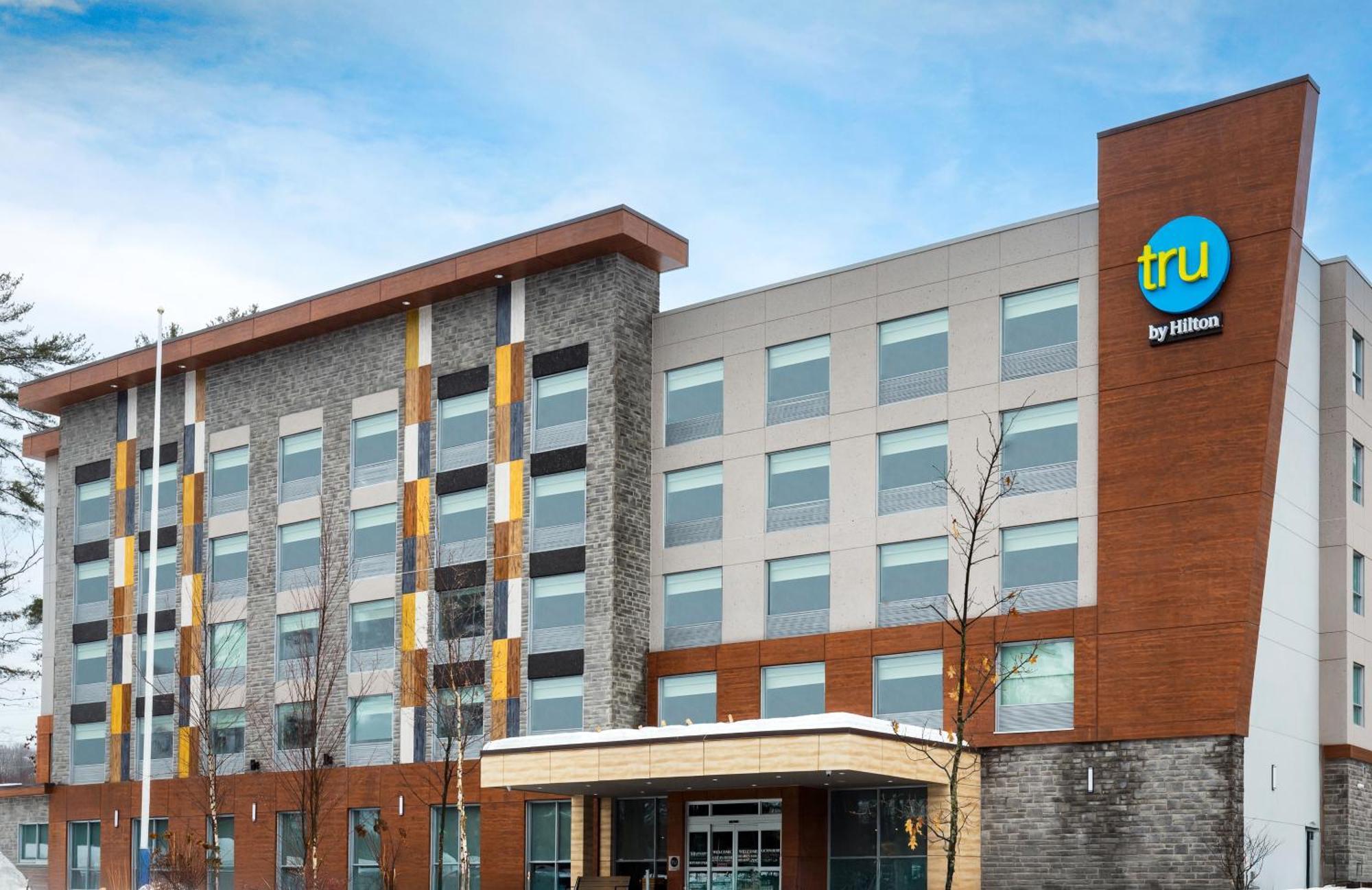Hotel Tru By Hilton Bracebridge, On Exterior foto